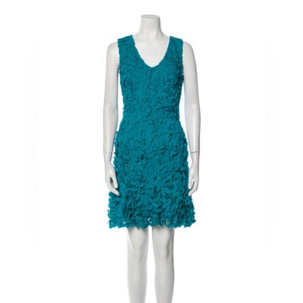 Theia
Scoop Neck Mini Dress w/ Tags